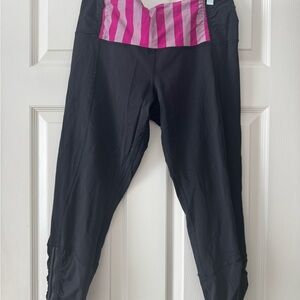Lululemon Runday Crops in Black/Pink